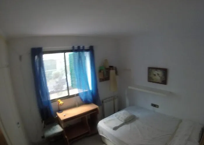 - Jardin En Playa San Sebastian Sitges