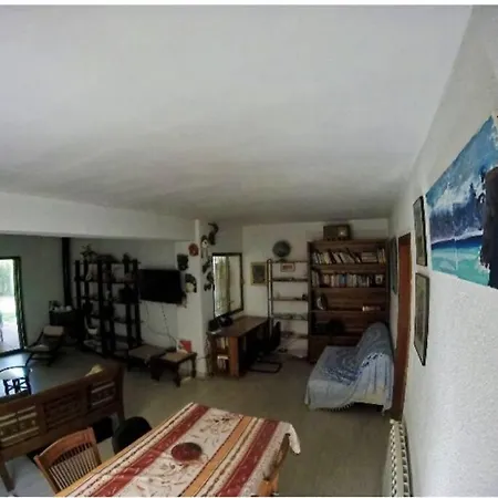 - Jardin En Playa San Sebastian * Сиджес