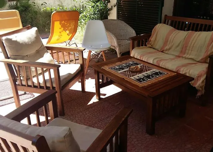 - Jardin En Playa San Sebastian Sitges