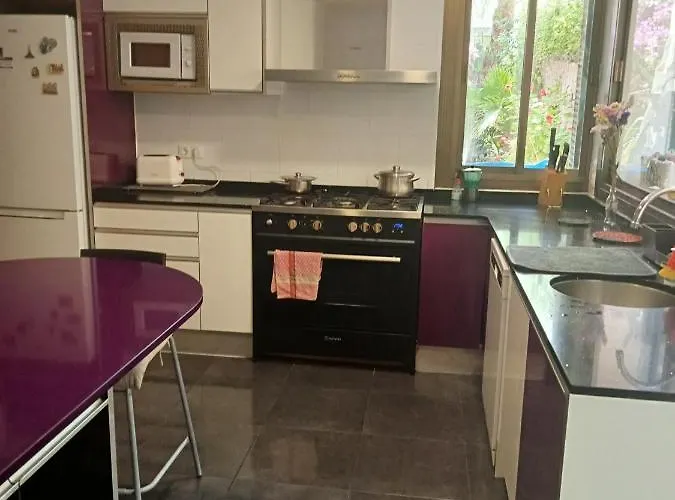 - Jardin En Playa San Sebastian Sitges