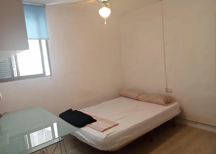 - Jardin En Playa San Sebastian * Sitges